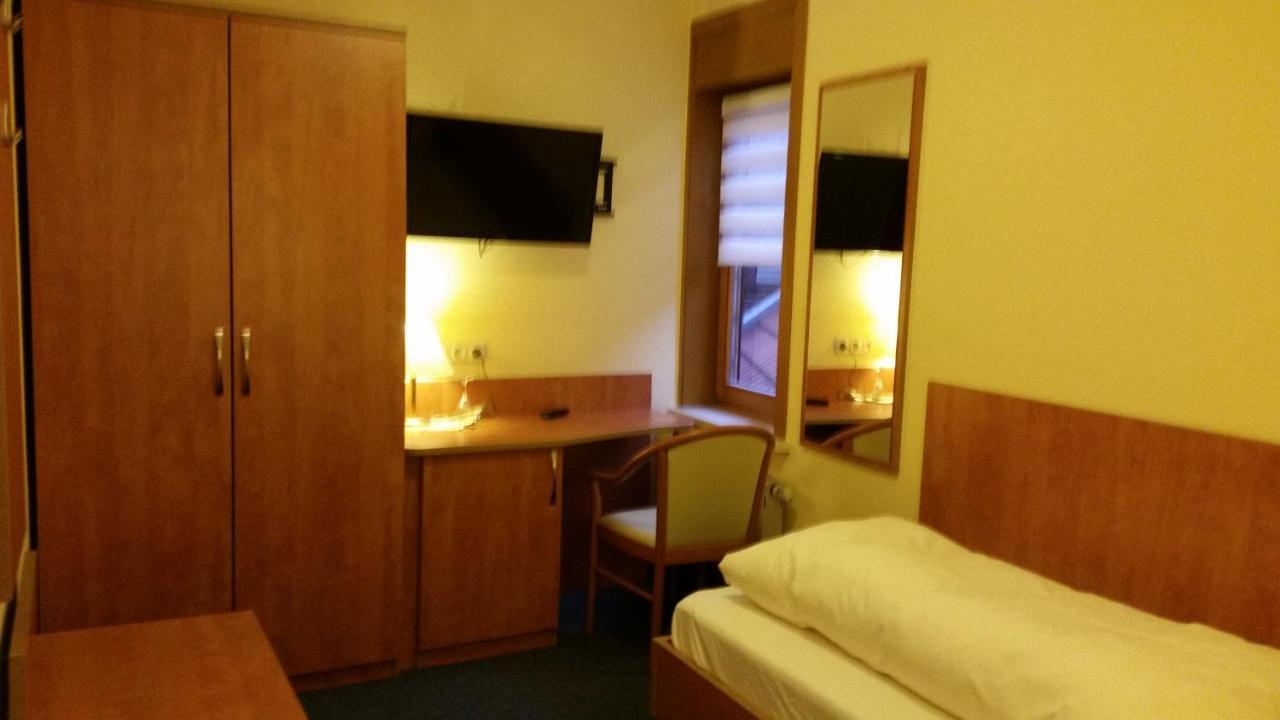 Hotel Thueringer Hof Ebeleben エクステリア 写真