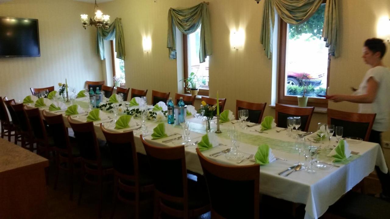 Hotel Thueringer Hof Ebeleben エクステリア 写真